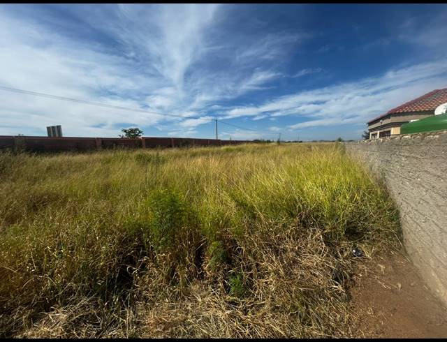 916M² VACANT LAND FOR SALE IN SERALA VIEW